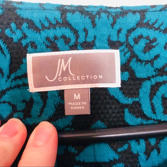 JM Collection Med 3/4 sleeve black and blue top. - Picture 5 of 7